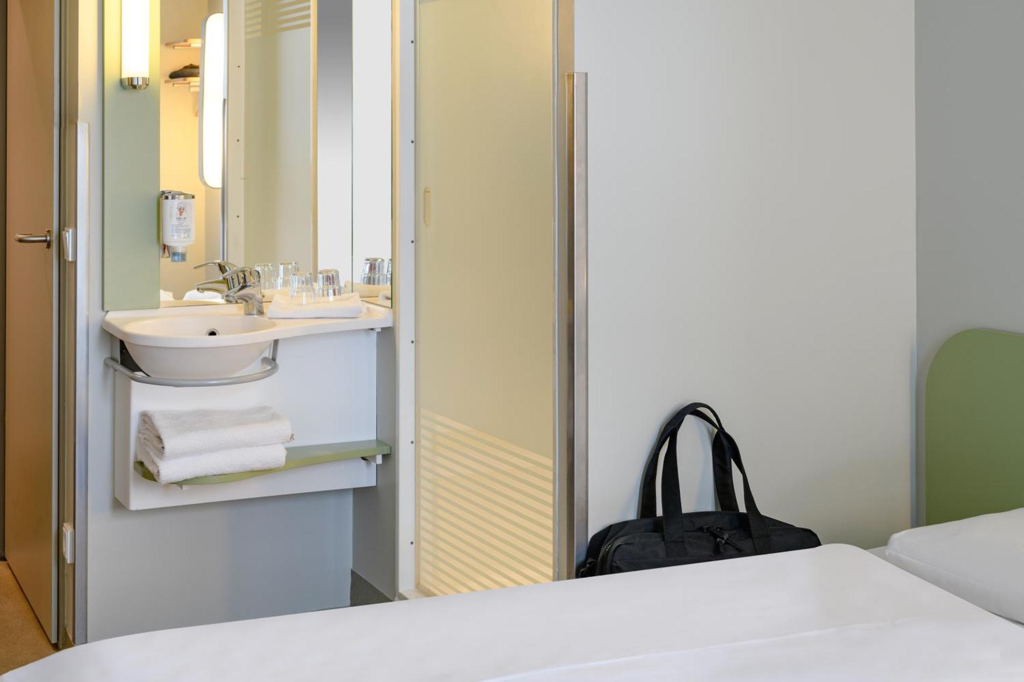 Ibis Budget Augsburg ゲルストホーフェン エクステリア 写真